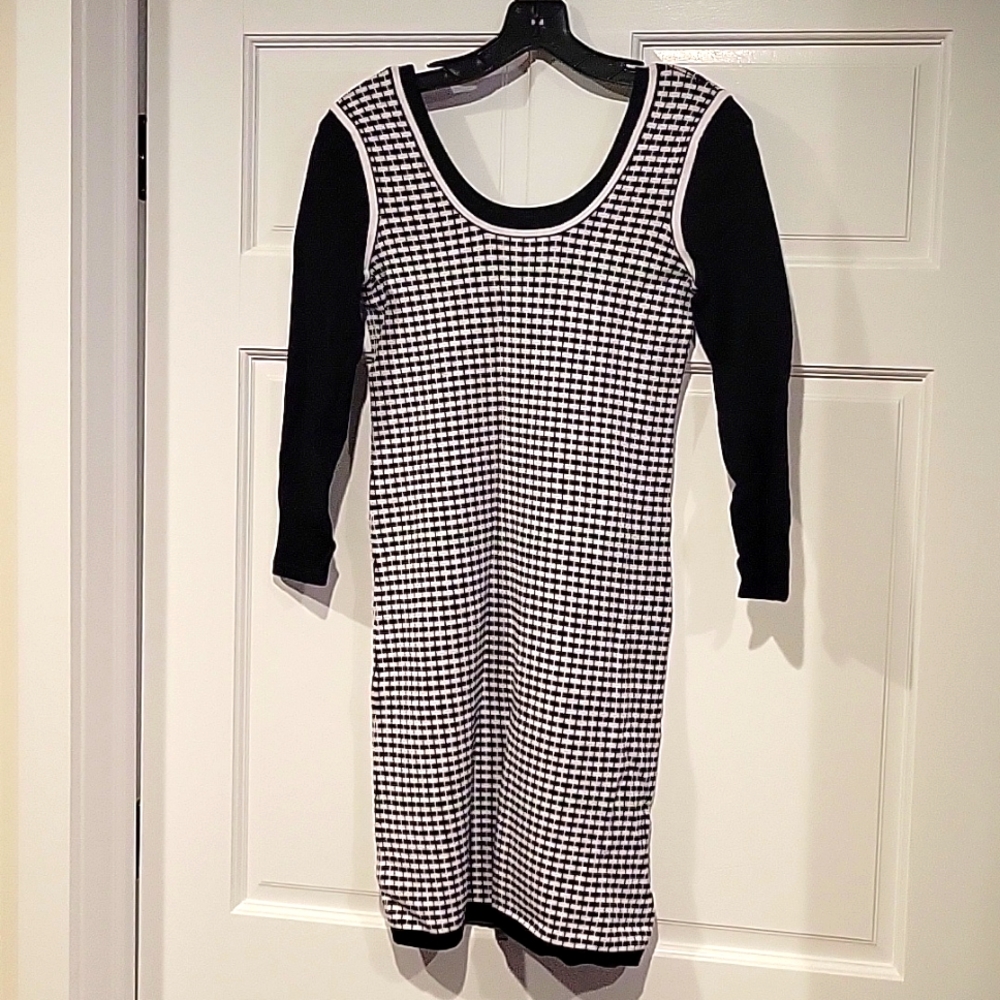 Banana republic 3/4 sleeve sweater dress